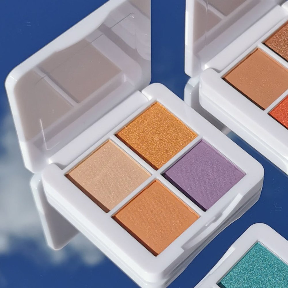 Estate Just a Taste Mini Pigment Palette in Peach Punch
